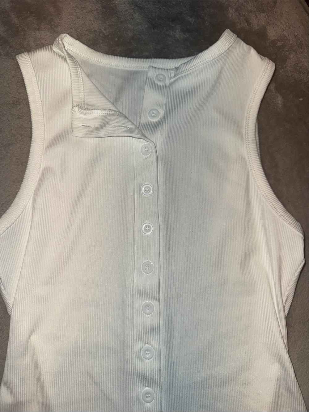 Women’s White Ribbed Button-Front Tank Top - Picture 2 of 4
